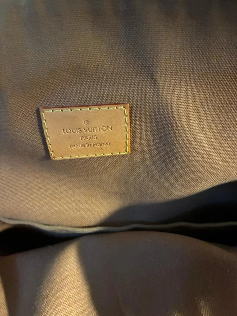 Authentic LOUIS VUITTON Lockit Horizontal Monogram Canvas Tote bag